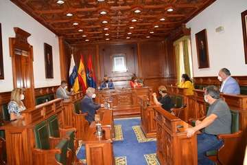 Visita oficial a Telde de Román Rodríguez, vicepresidente del Gobierno de Canarias/TA y Acfi Press.